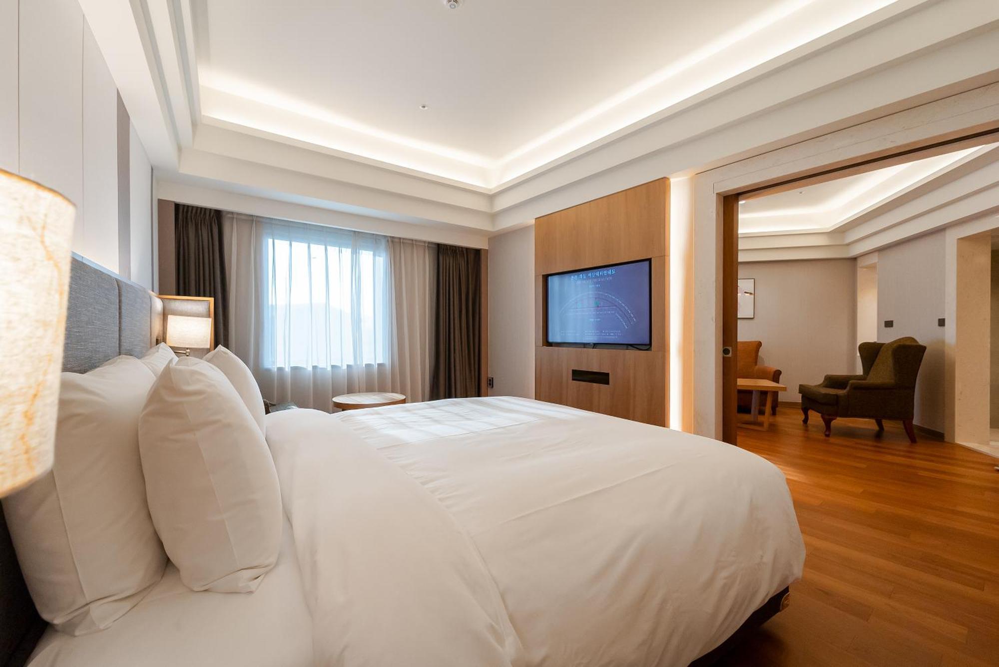 Hotel Interburgo Тэгу Экстерьер фото